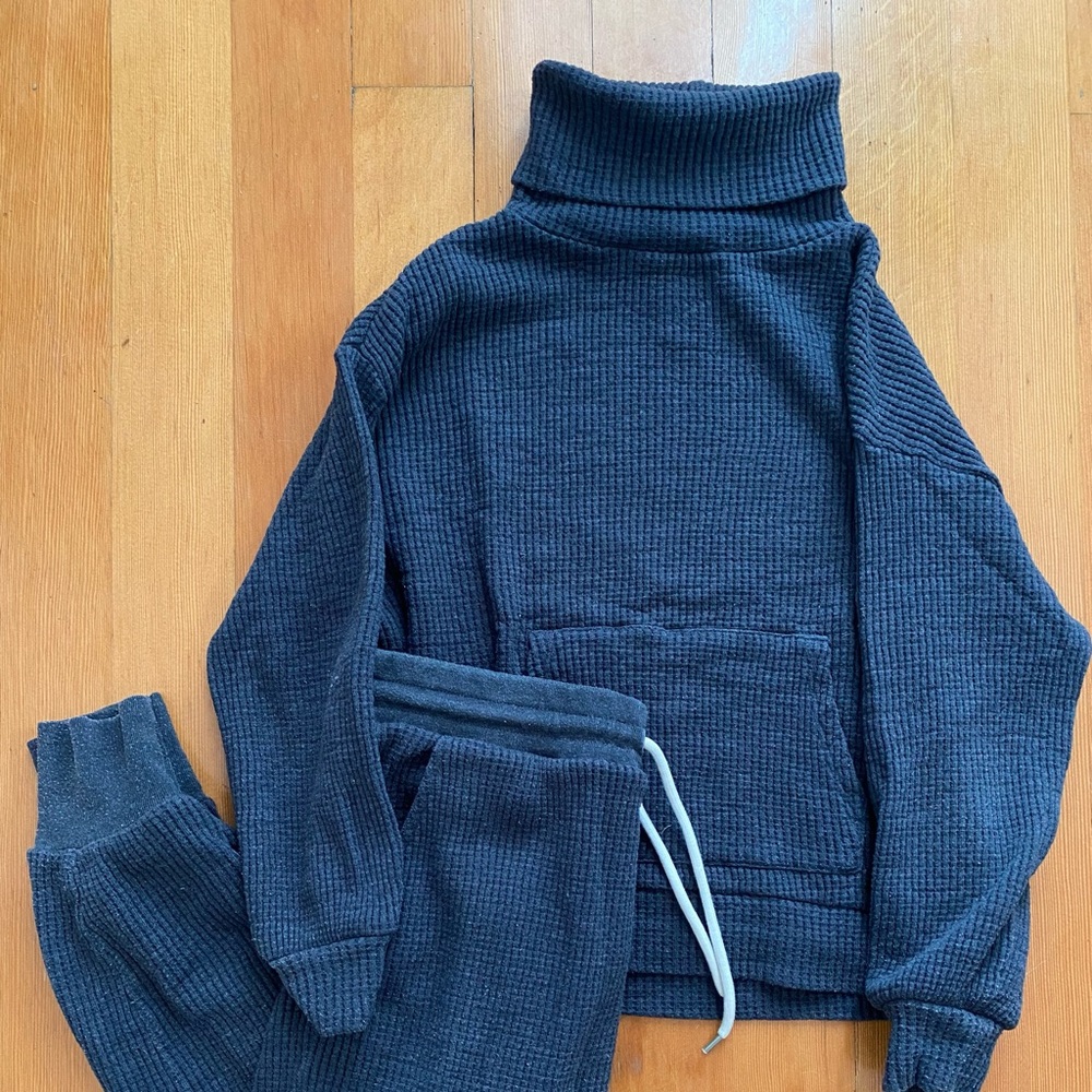 Cozy waffle knit set
